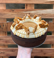 Christmas: Chocolate & Hazelnut - 8 Inch 1 Layer